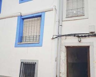 Vista exterior de Casa o xalet en venda en Belmonte de Gracián amb Jardí privat i Traster