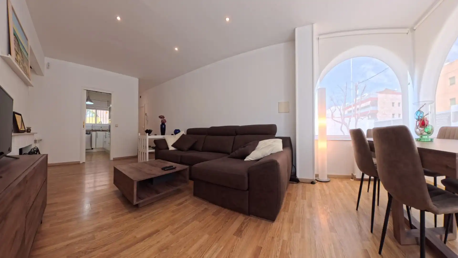 Chalet con piscina en venta en Eucaliptus- Poble Nou del Delta, imagen 4