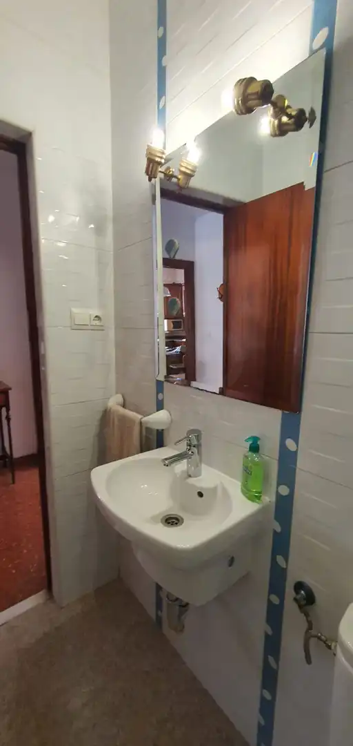 Baño de Piso en venta en Almería con Aire acondicionado, Calefacción y Terraza