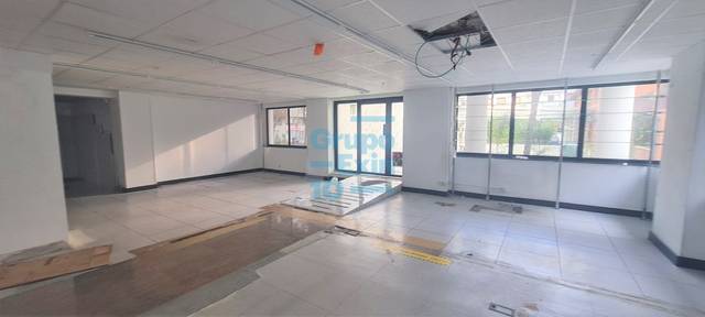 Local comercial en Venta en Amara