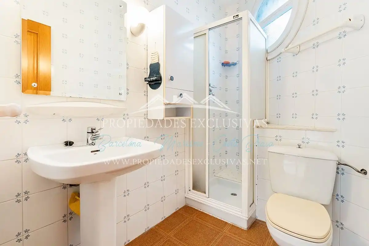 Baño de Casa o chalet en venta en Teià con Aire acondicionado, Calefacción y Jardín privado