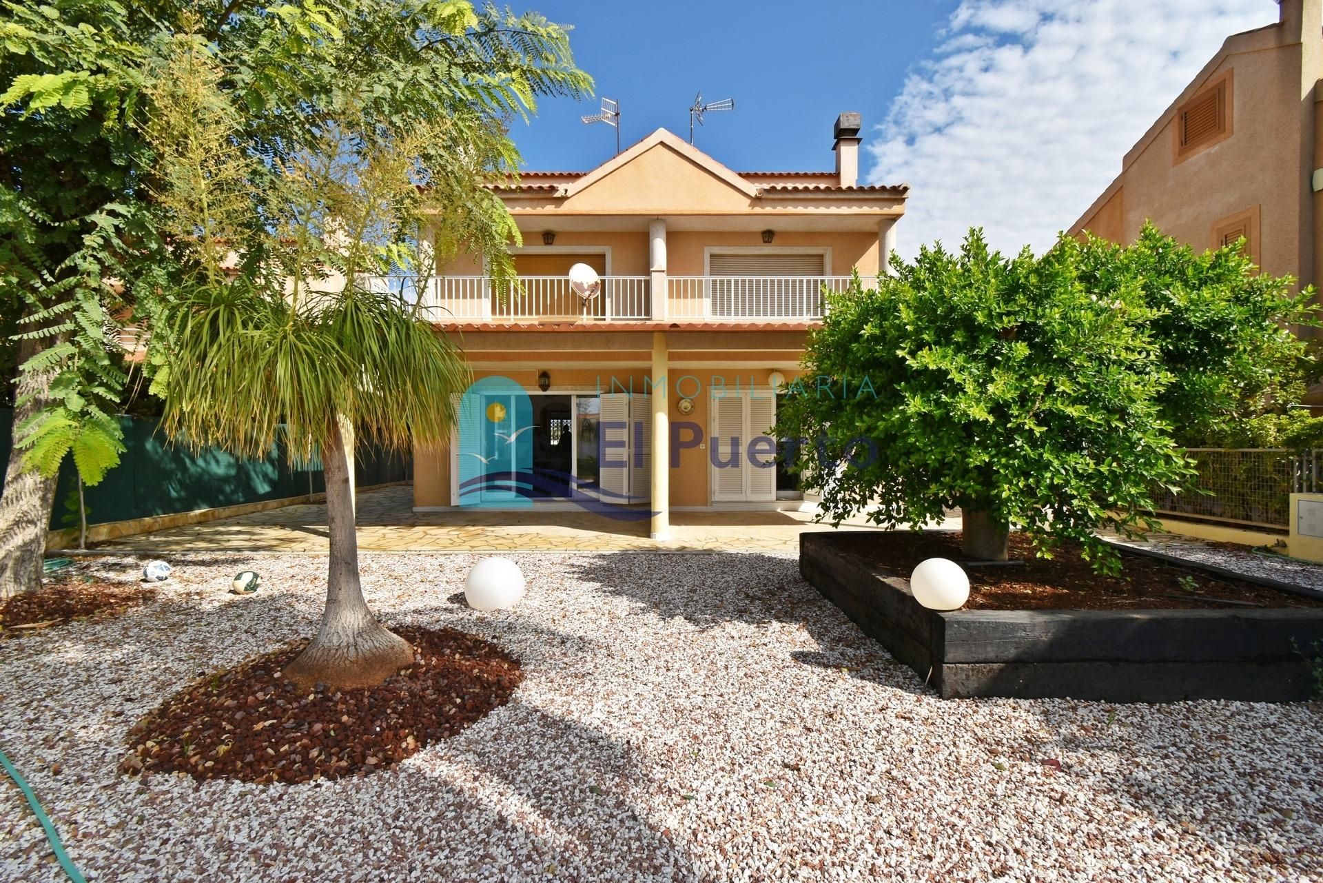 Exterior view of House or chalet for sale in Mazarrón  with Heating, Private garden and Community pool
