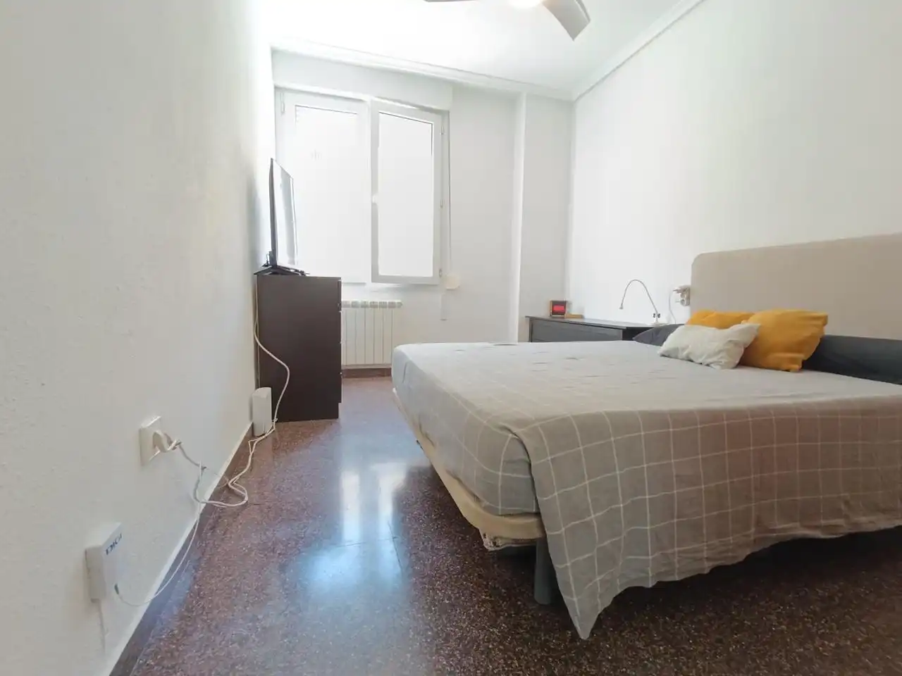 Habitación de Piso en venta en Ibi con Calefacción y Amueblado