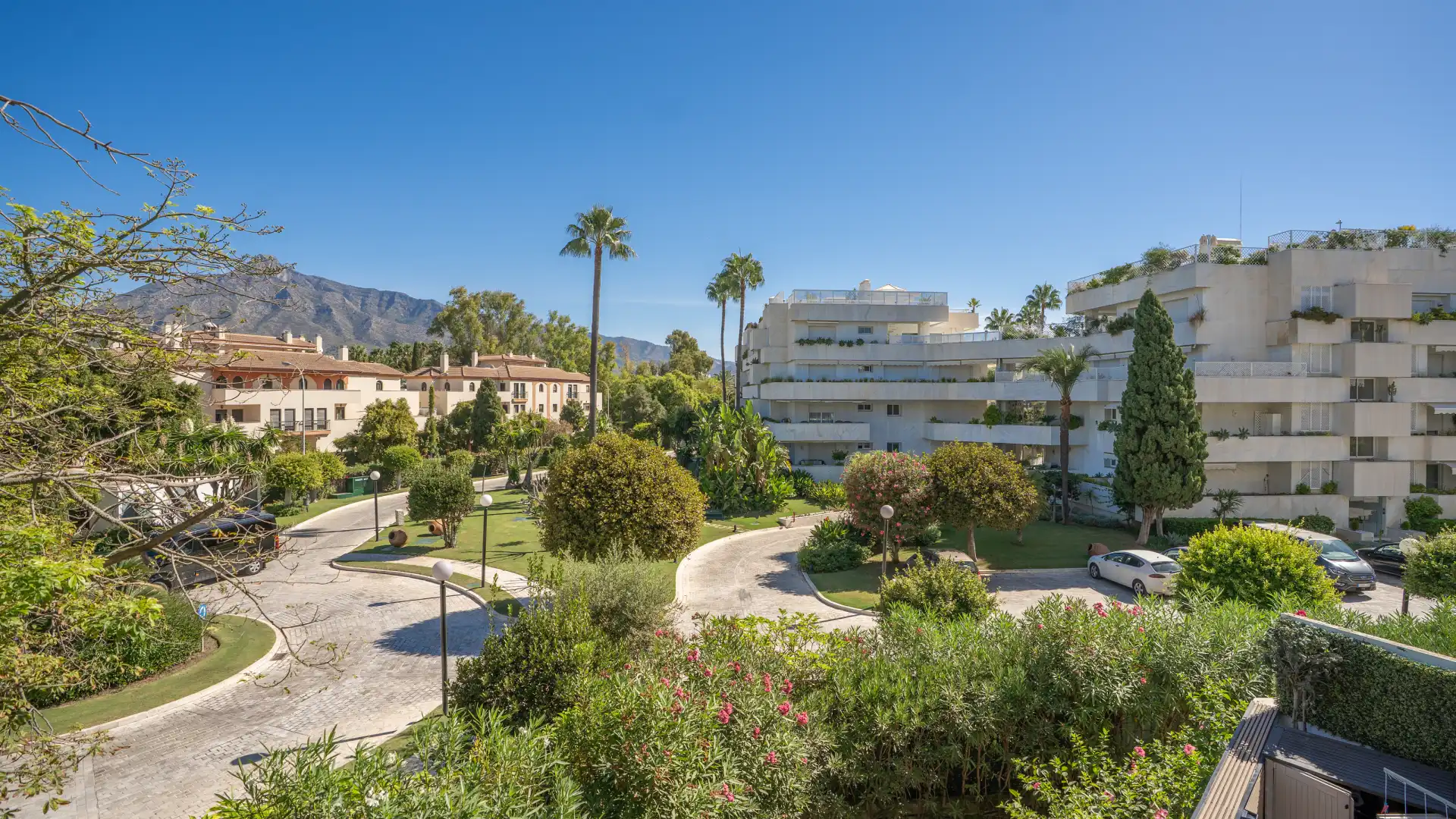 Außenansicht von Wohnungen zur Miete in Marbella mit Klimaanlage, Heizung und Terrasse