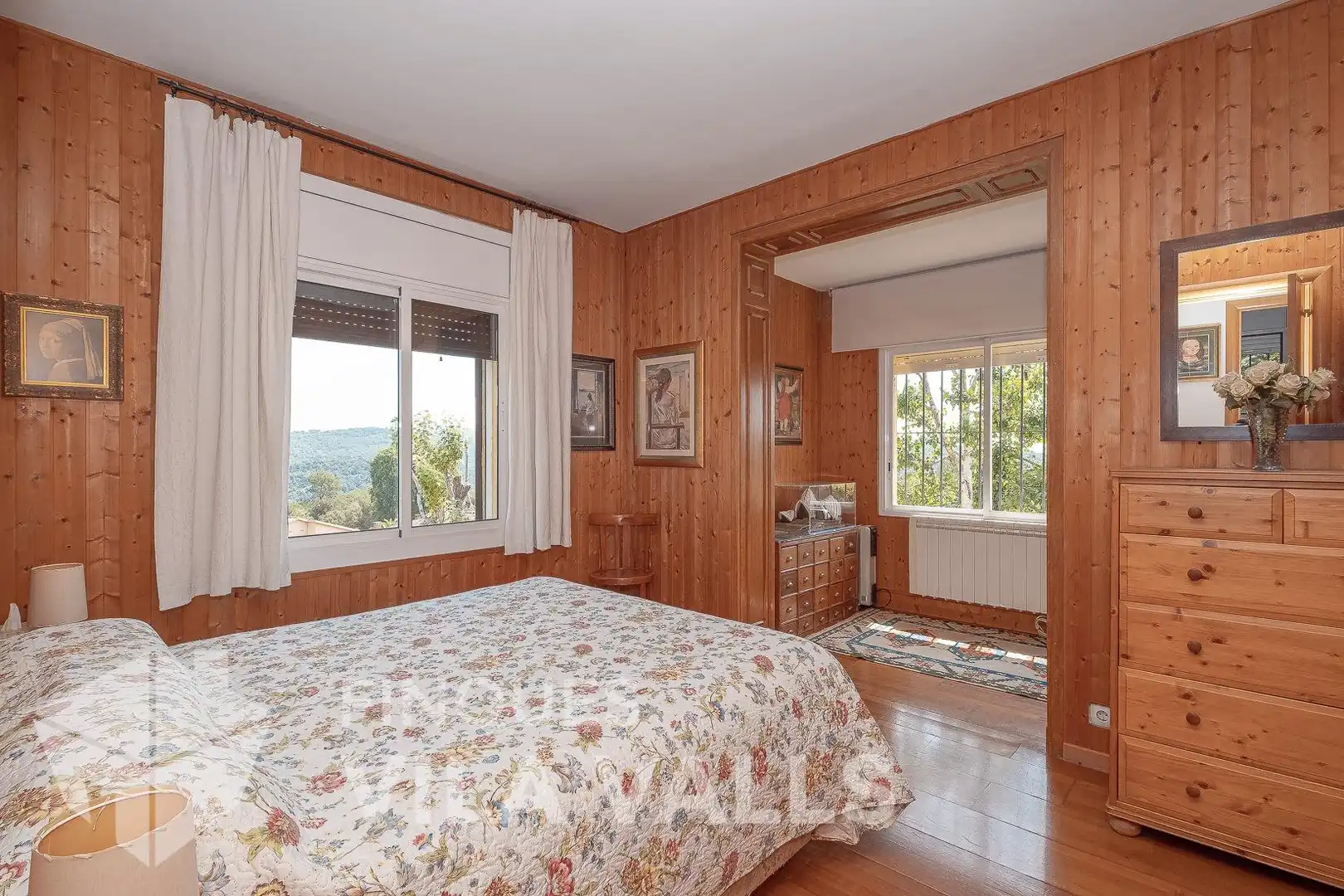 Dormitori de Casa o xalet en venda en Sant Quirze Safaja amb Aire condicionat