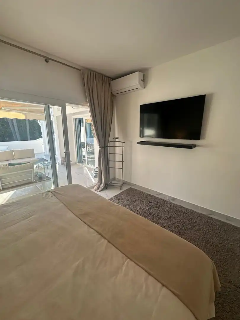 Apartment with pool to rent in Nueva Andalucía, imagen 12