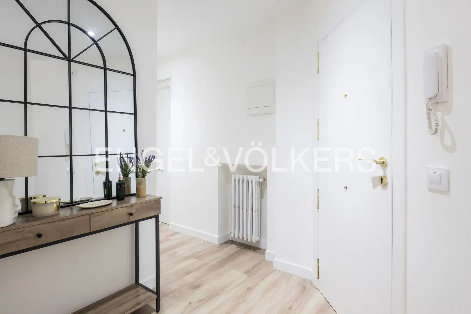 Flat for sale in Madrid  with Air Conditioner, Heating and Parquet flooring