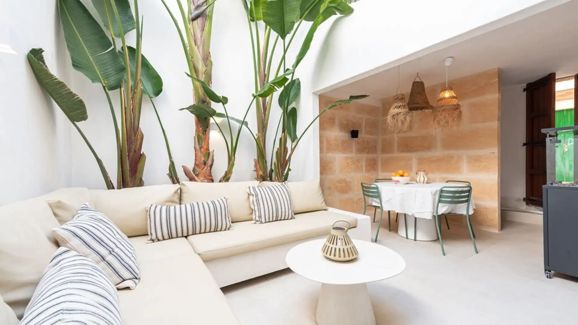 Terrace of Country homes for sale in Alcúdia  with Air Conditioner and Terrace