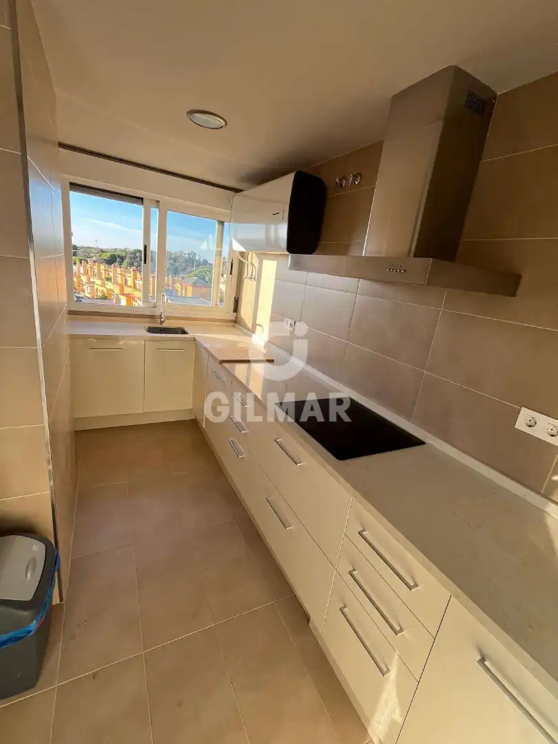 Küche von Wohnung zur Miete in El Puerto de Santa María mit Klimaanlage, Heizung und Terrasse