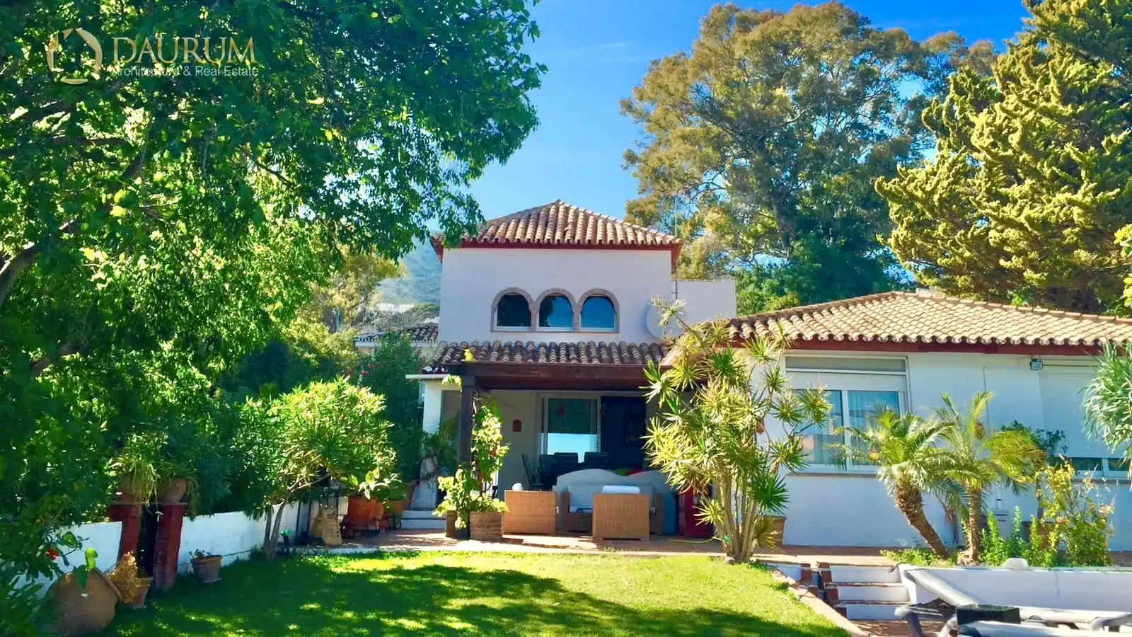 Exterior view of Houses for sale in Benalmádena  with Air Conditioner, Terrace and Storage room