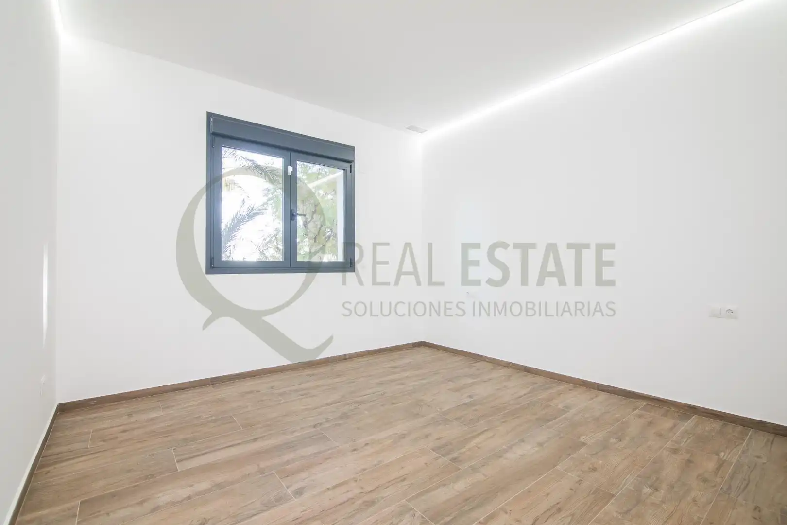 Habitación de Casa o chalet en venta en Mutxamel con Calefacción, Jardín privado y Terraza