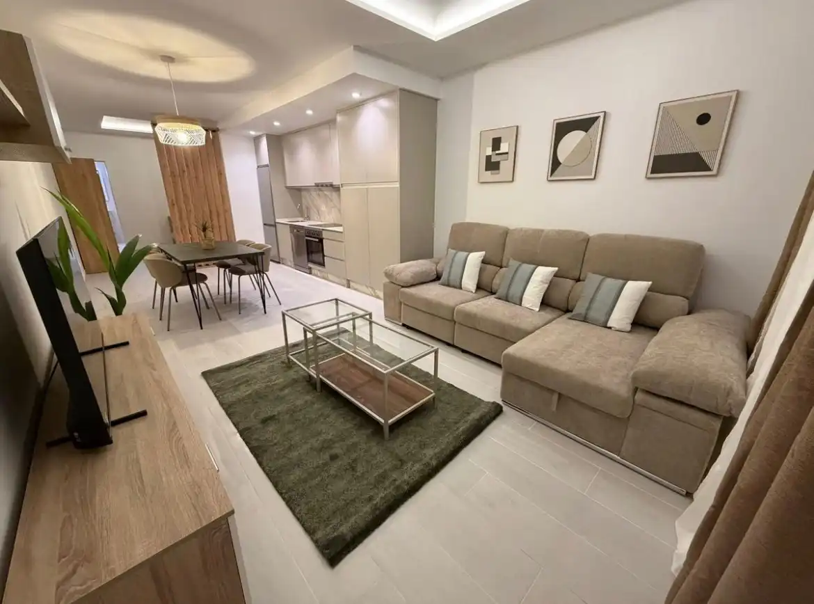 Wohnung mit Aufzug zum Verkauf in La Carihuela - Los Nidos