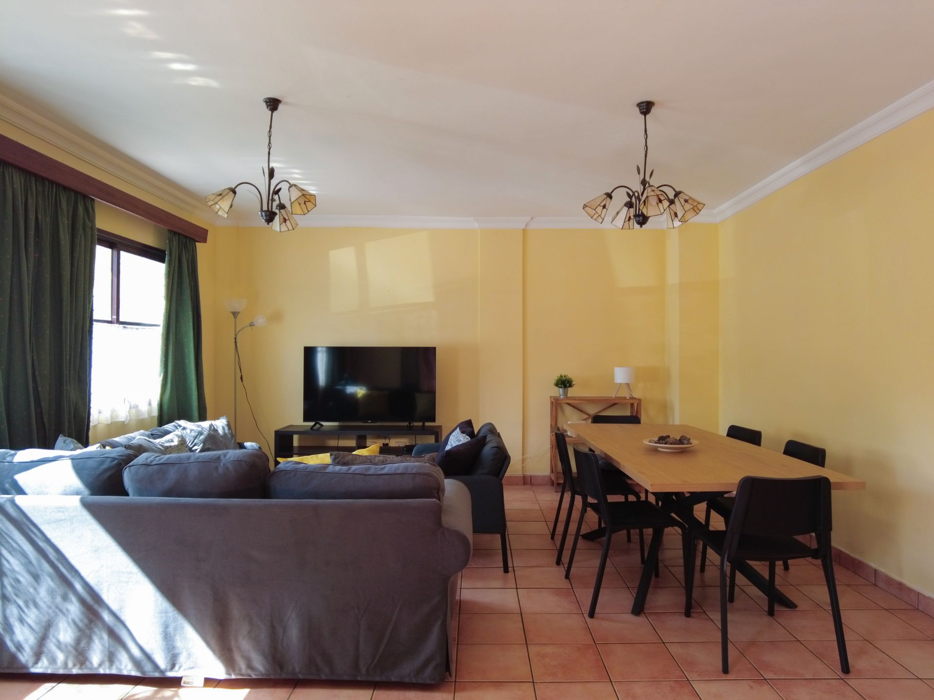 Menjador de Casa adosada de lloguer en La Orotava amb Calefacció, Parquet i Moblat