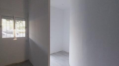 Foto 2 de Piso en venta en Barrio del Nervión,  Sevilla Capital