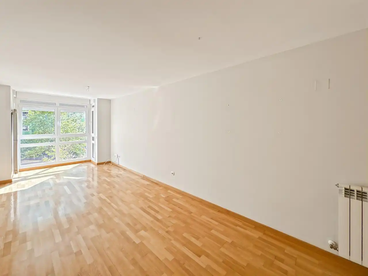 Flat with lift for sale in Calle de Bernardino de Pantorba, imagen 2
