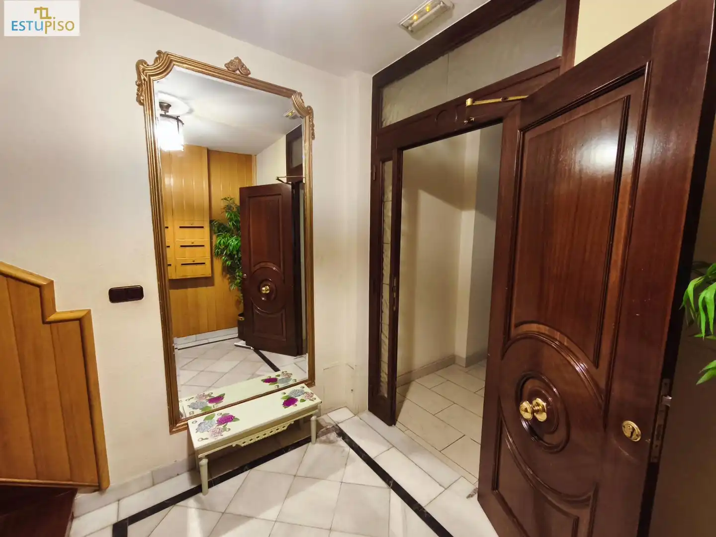 Piso en venta en Vitoria - Gasteiz con Calefacción, Parquet y Terraza