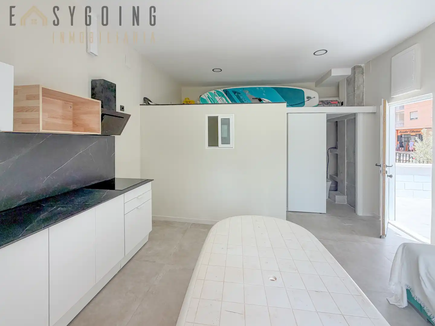 Habitación de Estudio en venta en Santa Pola con Terraza y Horno