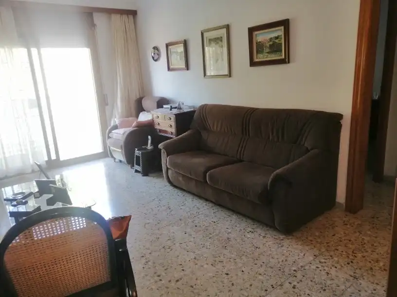 Sala de estar de Piso en venta en Barcelona con Calefacción, Amueblado y Balcón