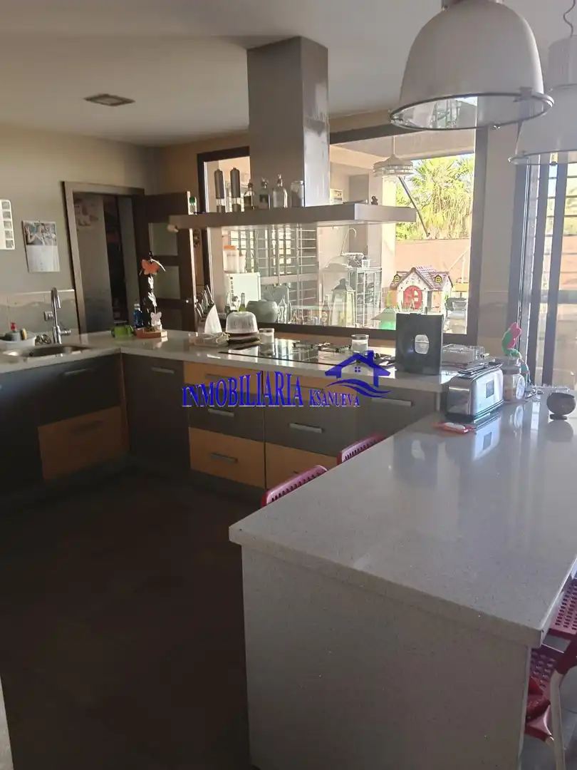 Villa mit Pool zum Verkauf in La Carlota, imagen 17