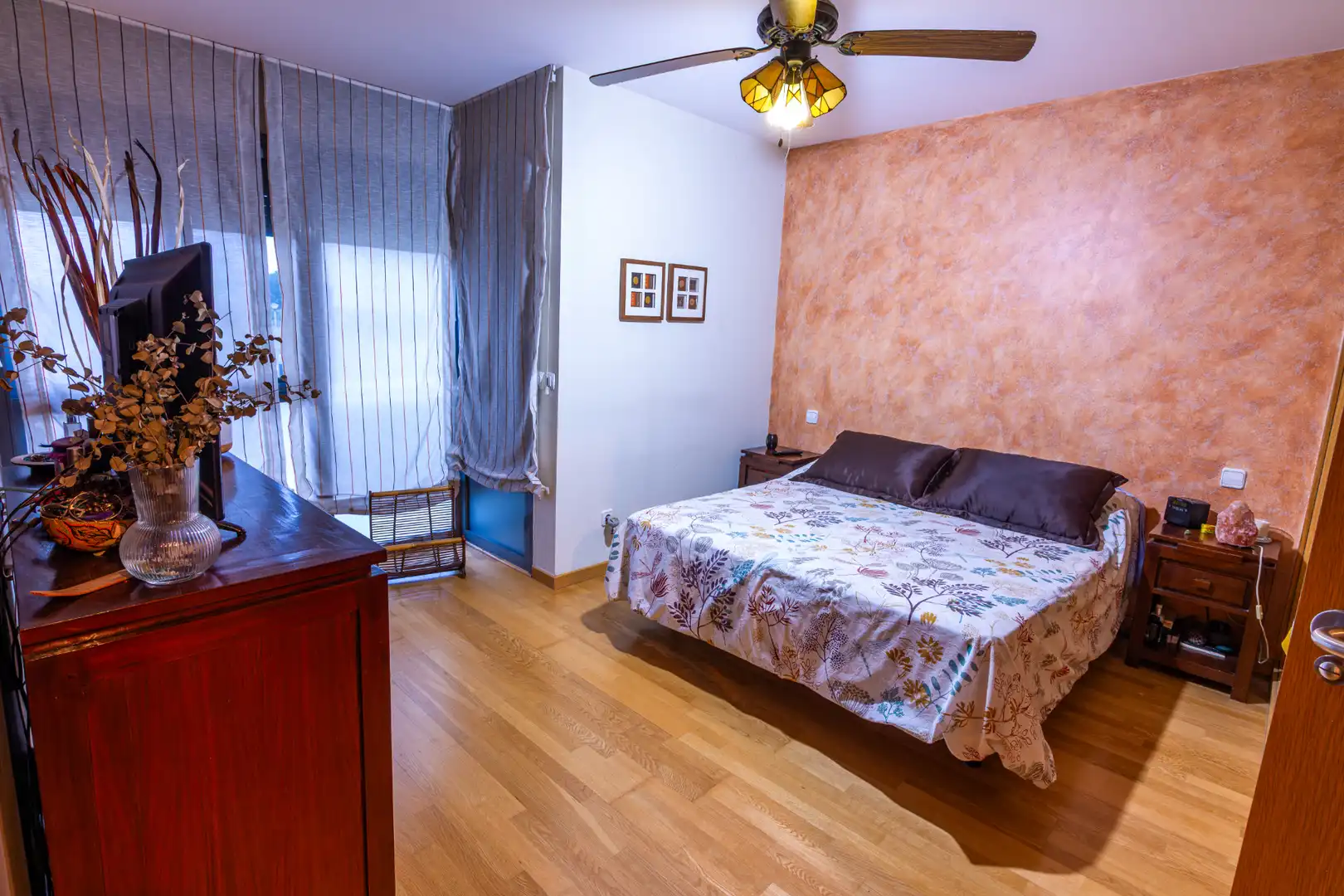 Habitación de Casa adosada en venta en Navalcarnero con Calefacción, Jardín privado y Terraza