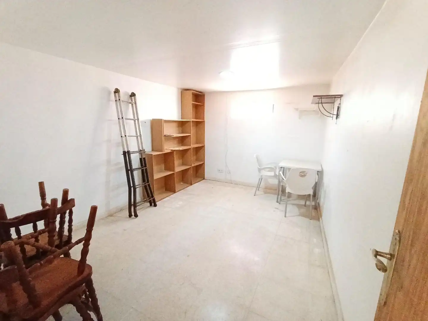Local en venta en Torrevieja con Aire acondicionado, Terraza y Amueblado