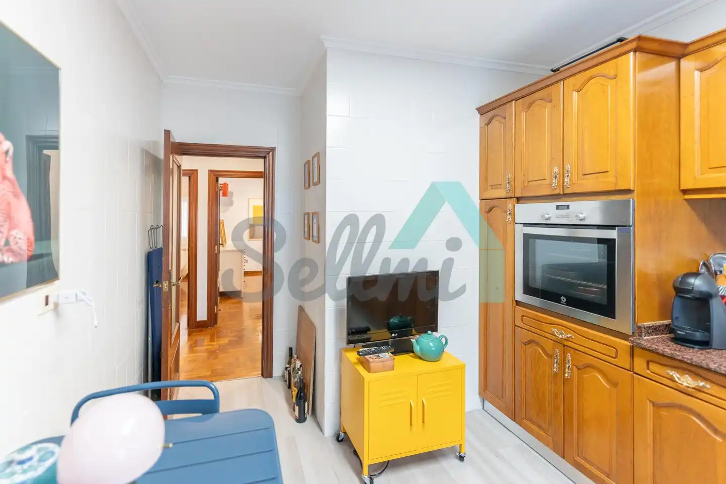 Cocina de Piso de alquiler en Gijón  con Calefacción, Parquet y Amueblado