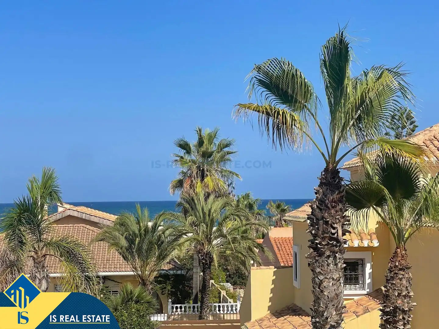 Exterior view of Houses for sale in Torrevieja  with Air Conditioner, Heating and Terrace