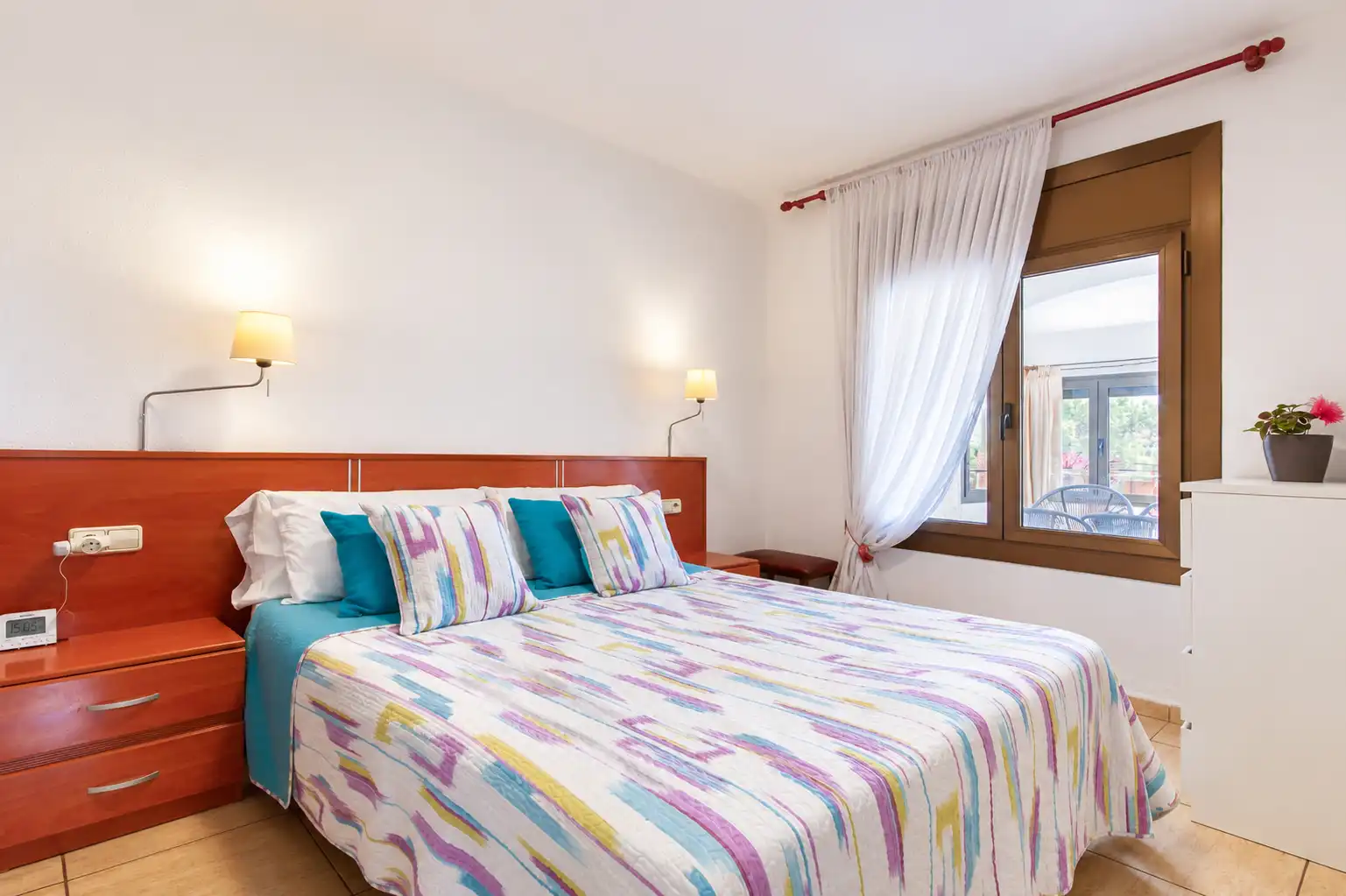 Habitación de Casa o chalet en venta en Roses con Aire acondicionado, Calefacción y Jardín privado