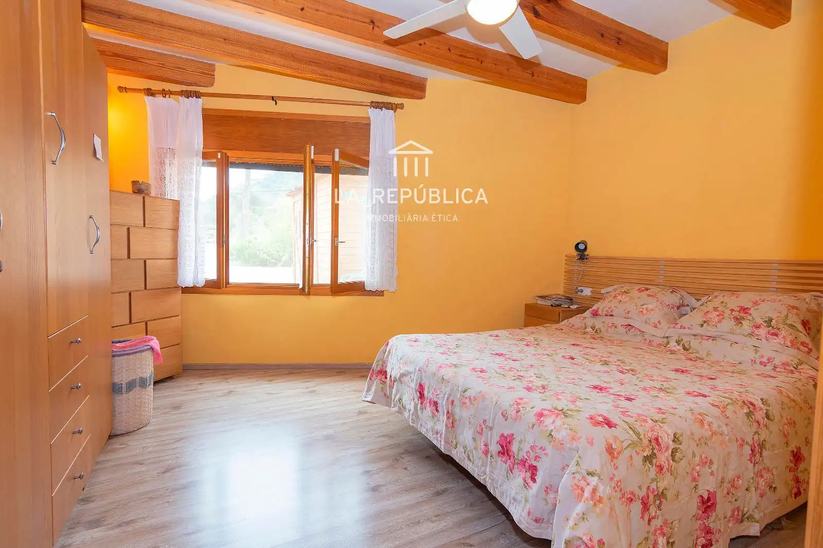 Habitación de Casa o chalet en venta en Cabrera de Mar con Aire acondicionado, Calefacción y Jardín privado