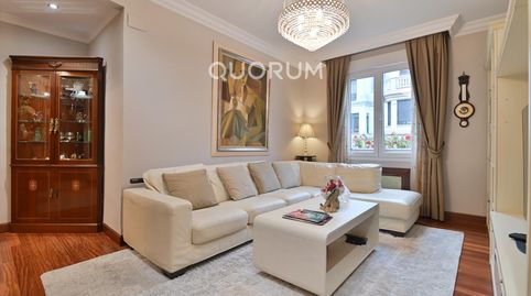 Photo 5 of Flat for sale in Calle Autonomia, Zabalburu, Bilbao