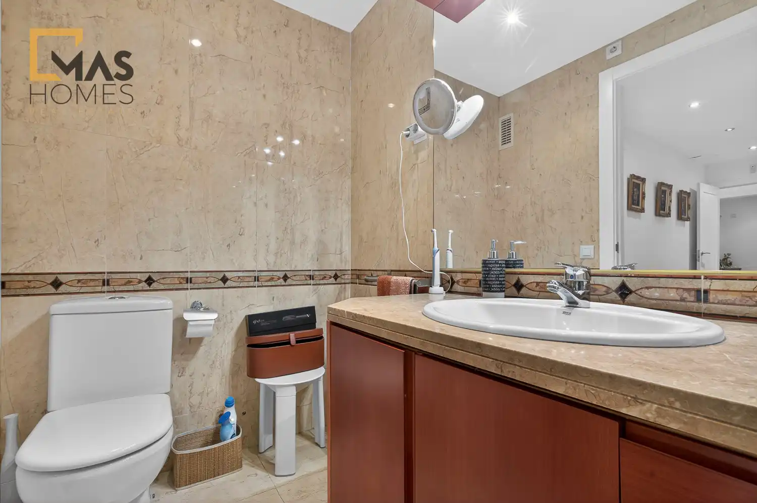 Ático con terraza en venta en Carrer de l'Escola Pia, imagen 40