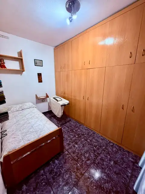 Habitación de Piso en venta en Barcelona con Calefacción y Trastero