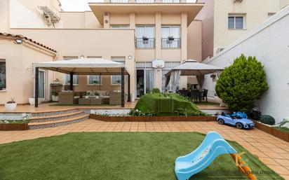 Terrace of Single-family semi-detached for sale in Badalona  with Air Conditioner, Heating and Private garden