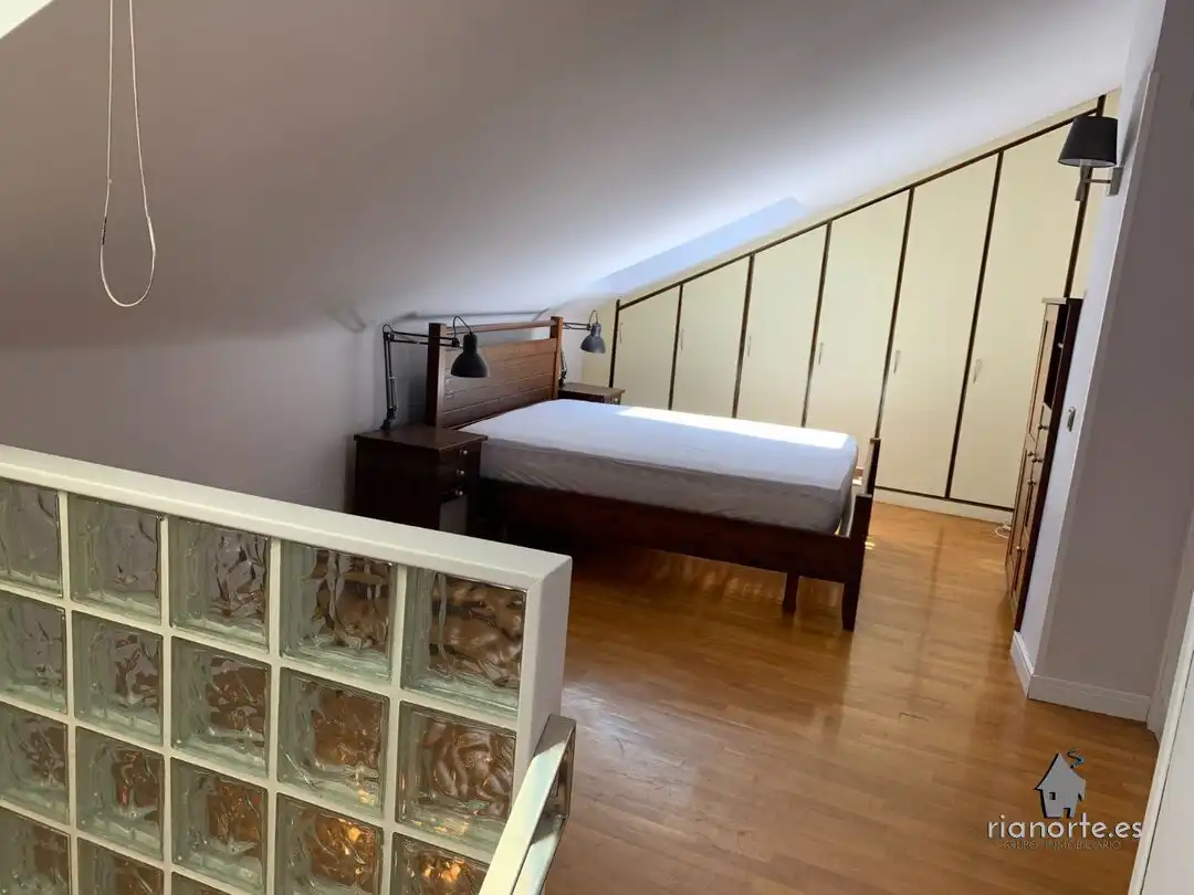 Dormitori de Dúplex en venda en Avilés amb Calefacció