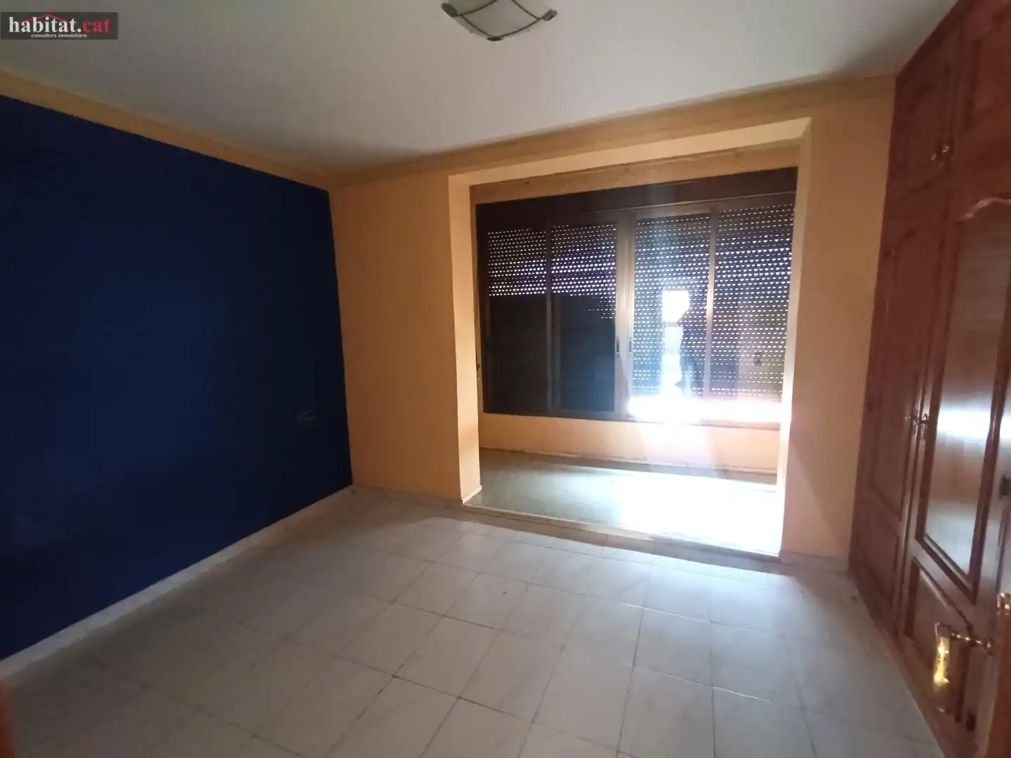 Habitación de Casa adosada en venta en Cubelles con Calefacción y Balcón
