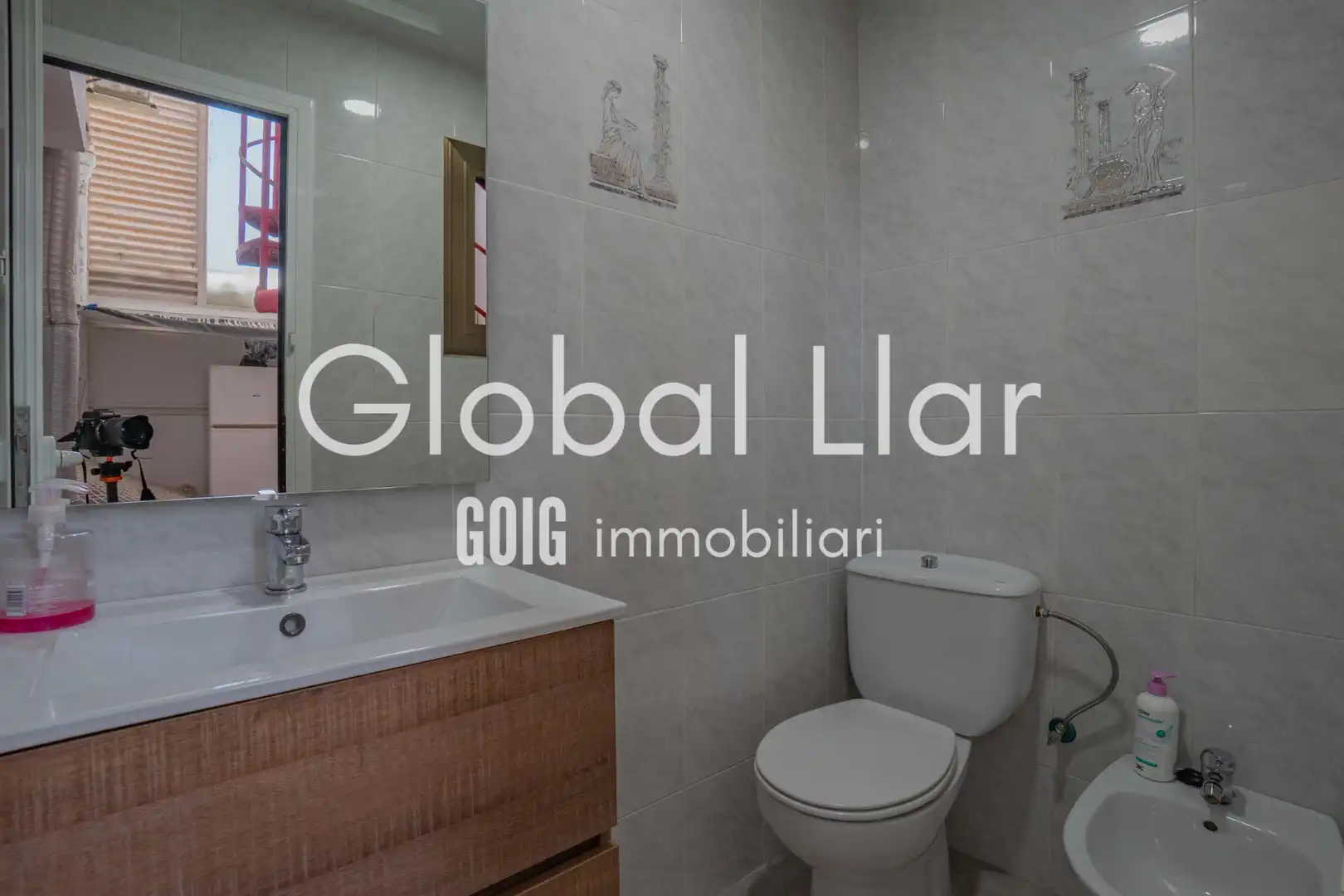 Bathroom of Detached homes for sale in Sabadell  with Air Conditioner, Heating and Parquet flooring