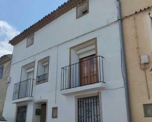 Vista exterior de Casa o xalet en venda en Belmonte de Gracián