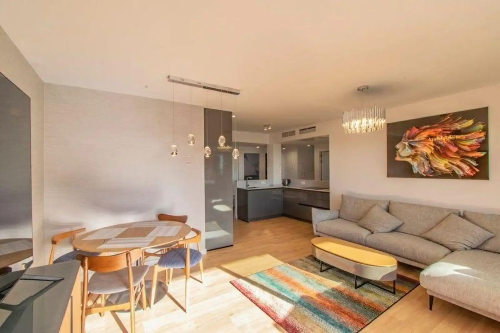 Apartamento con piscina en venta en Estepona Pueblo, imagen 10