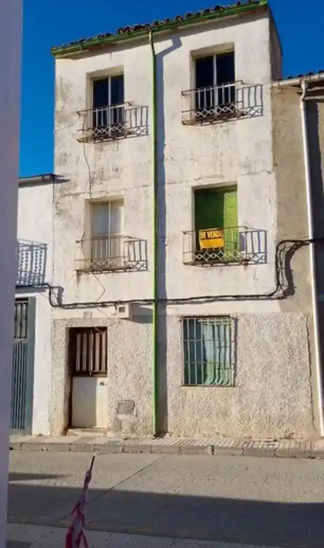 Vista exterior de Piso en venta en Campillo de Arenas