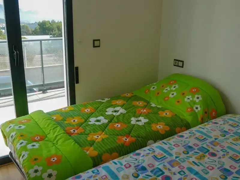Dormitori de Casa o xalet de lloguer en Polop amb Aire condicionat, Jardí privat i Terrassa