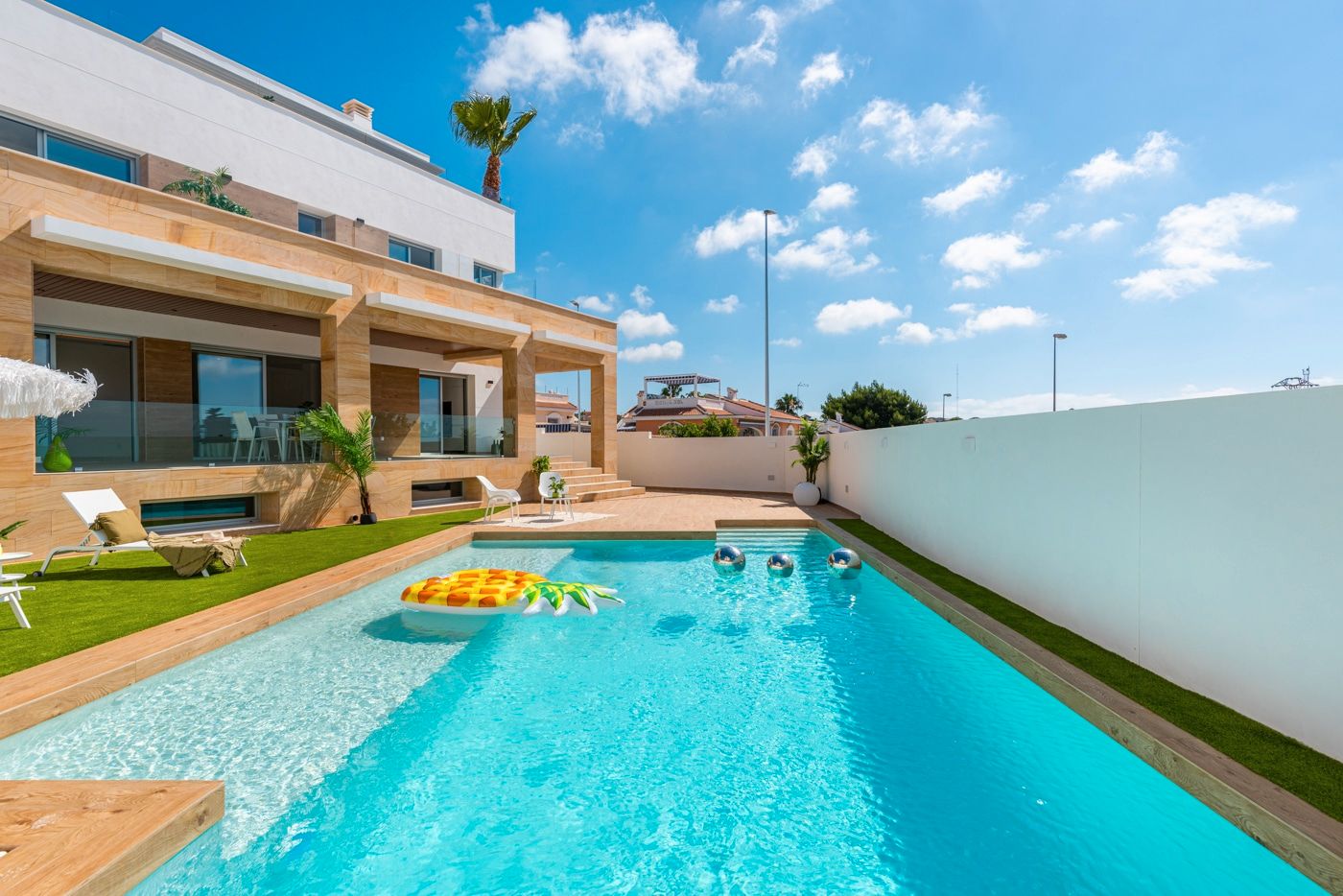 Piscina de Casa o xalet en venda en Rojales amb Jardí privat, Terrassa i Moblat