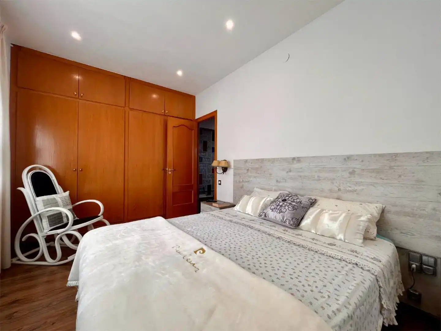 Habitación de Casa o chalet en venta en Begues con Aire acondicionado, Piscina y Balcón