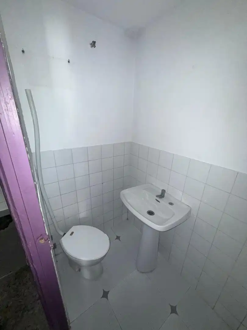 Bathroom of Houses for sale in Morón de la Frontera