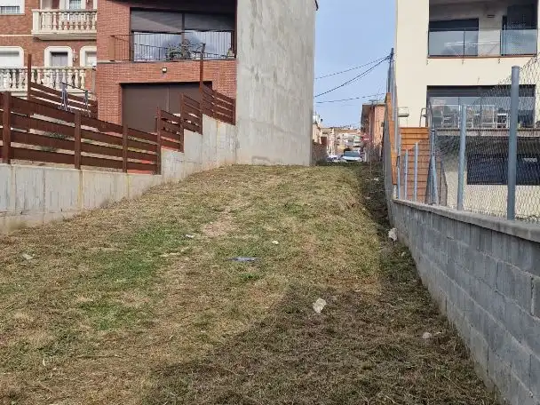 Wohnbaugrundstück zum Verkauf in Carrer de la font 10, imagen 9