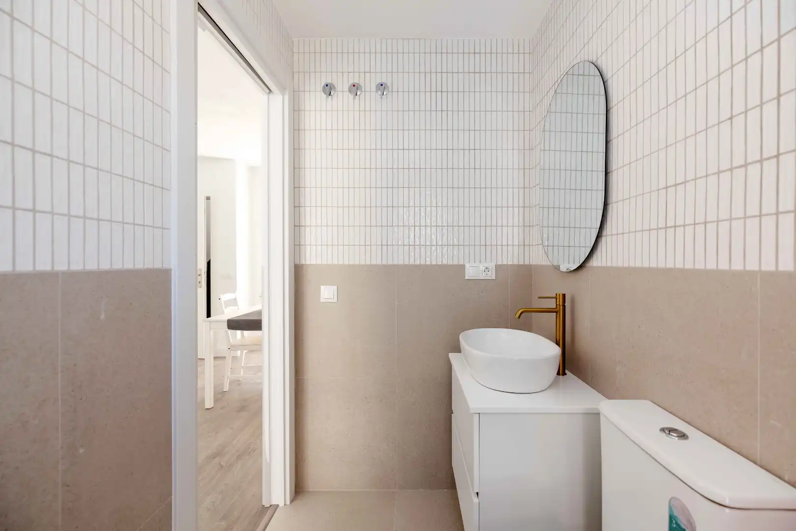 Baño de Apartamento en venta en Málaga con Aire acondicionado, Calefacción y Terraza