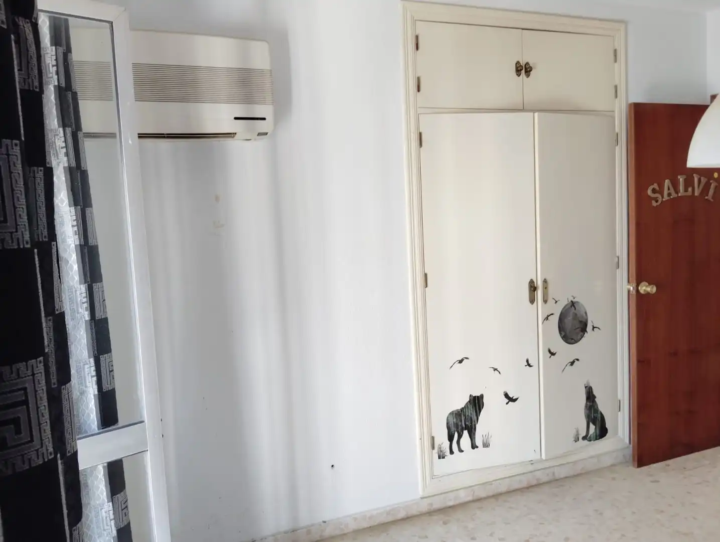 Dormitori de Casa o xalet en venda en Brenes amb Aire condicionat, Jardí privat i Forn