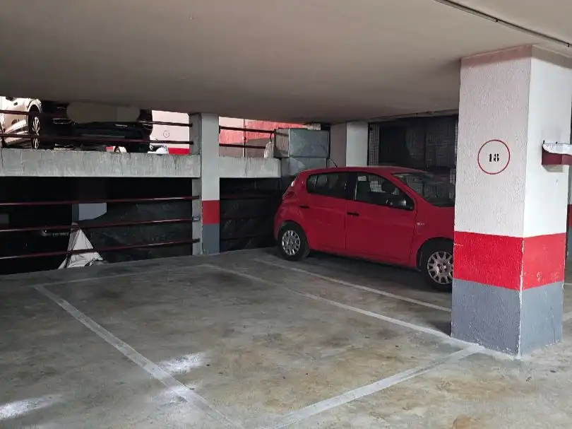 Parkplatz von Garage zur Miete in Jaén
