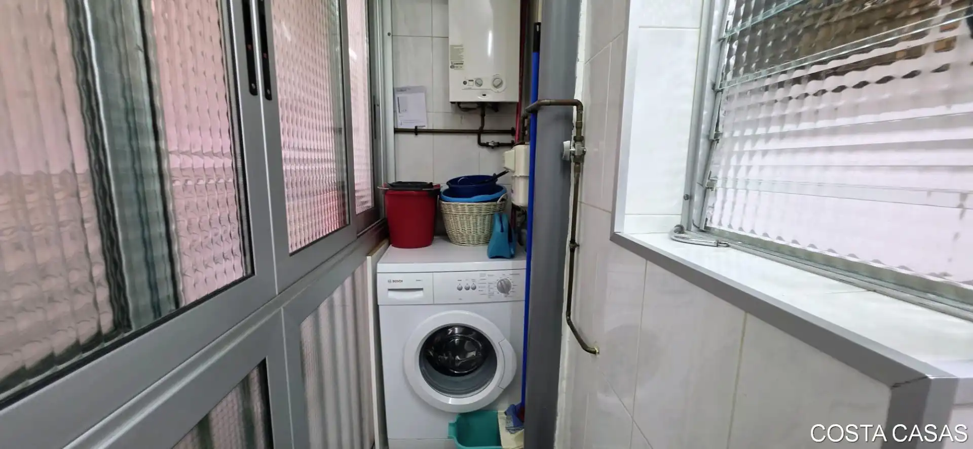 Baño de Piso en venta en L'Hospitalet de Llobregat con Balcón