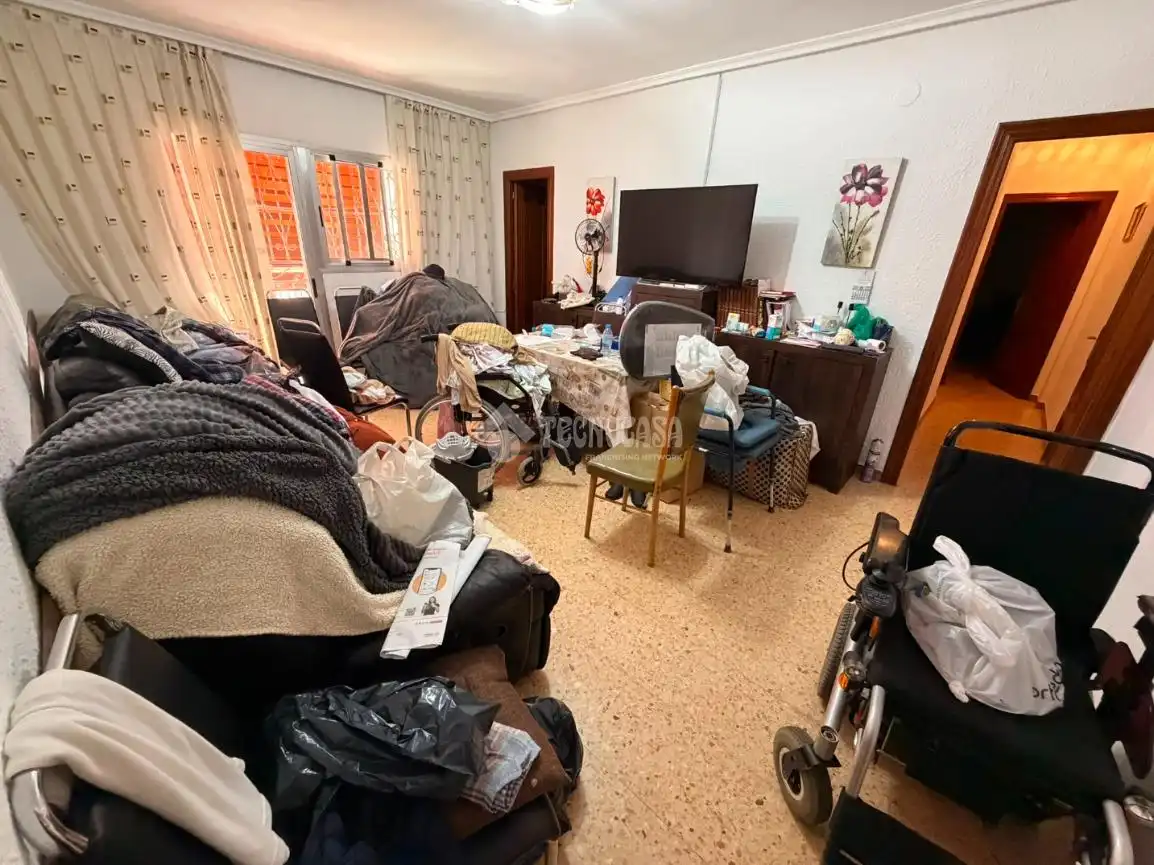 Sala de estar de Piso en venta en Paterna con Aire acondicionado y Balcón