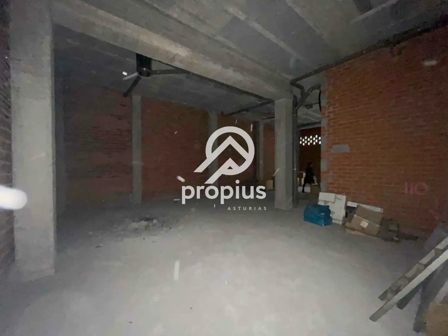 Local comercial en venda a Javier Grossi, imagen 17